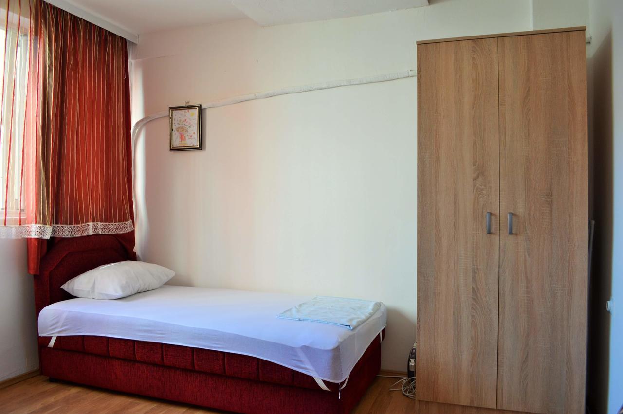A&J Apartment Будва Екстер'єр фото